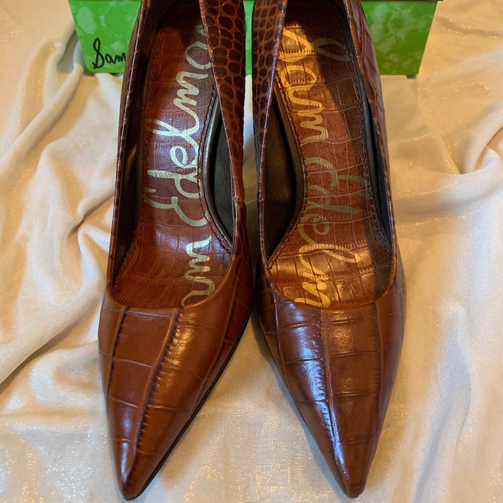 SAM EDELMAN Point-Tow Crocodile Heels